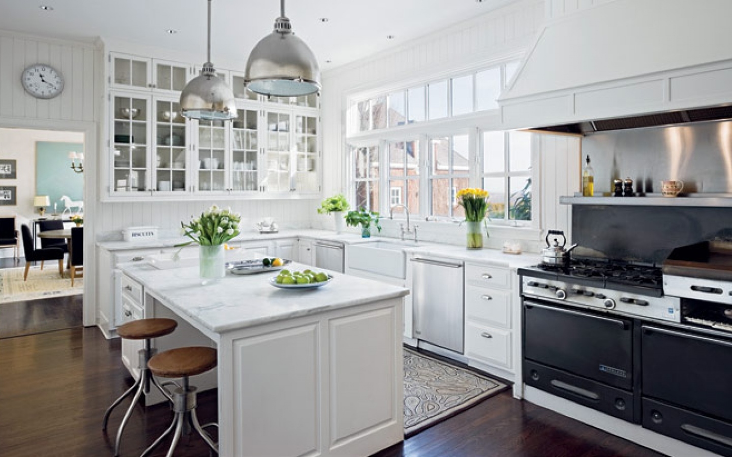 white cabinets with granite backsplash ideas