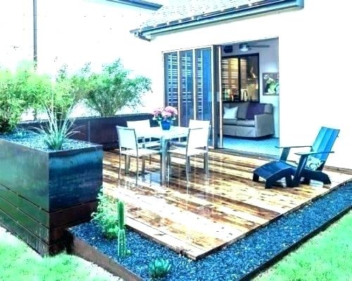 small backyard decks ideas