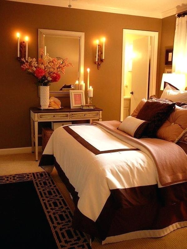 romantic bedrooms with roses and  candles