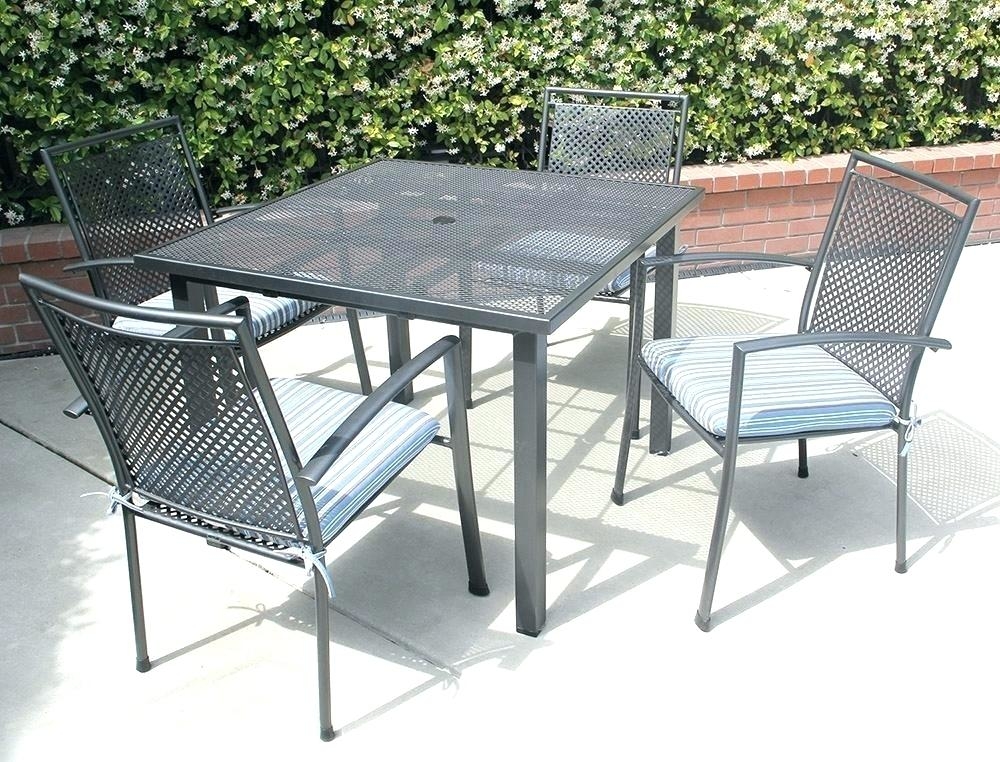 Palma dining set with umbrella