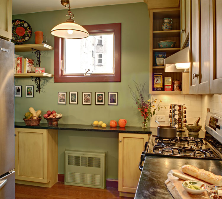 Black rustic kitchen