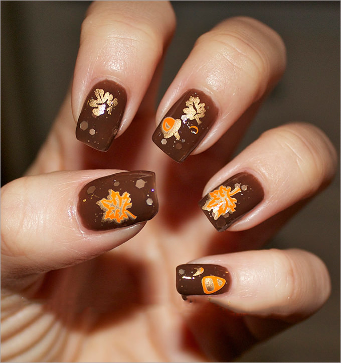 beautiful fall gel nail