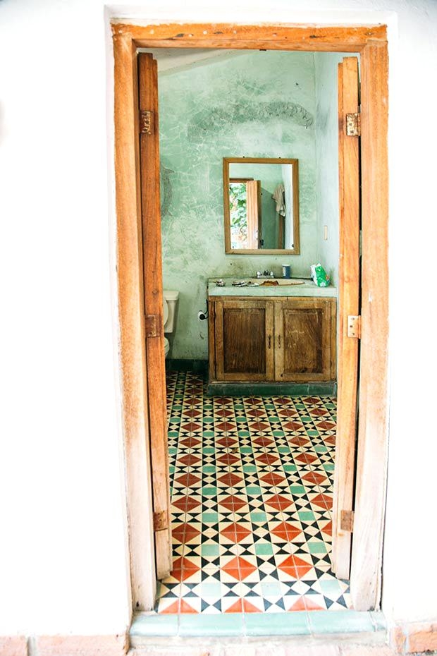 mexican tile bathroom floor